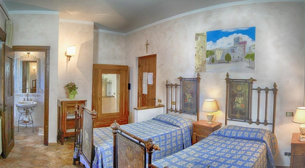 Bed and Breakfast La Vecchia Quercia Selci  Номер фото